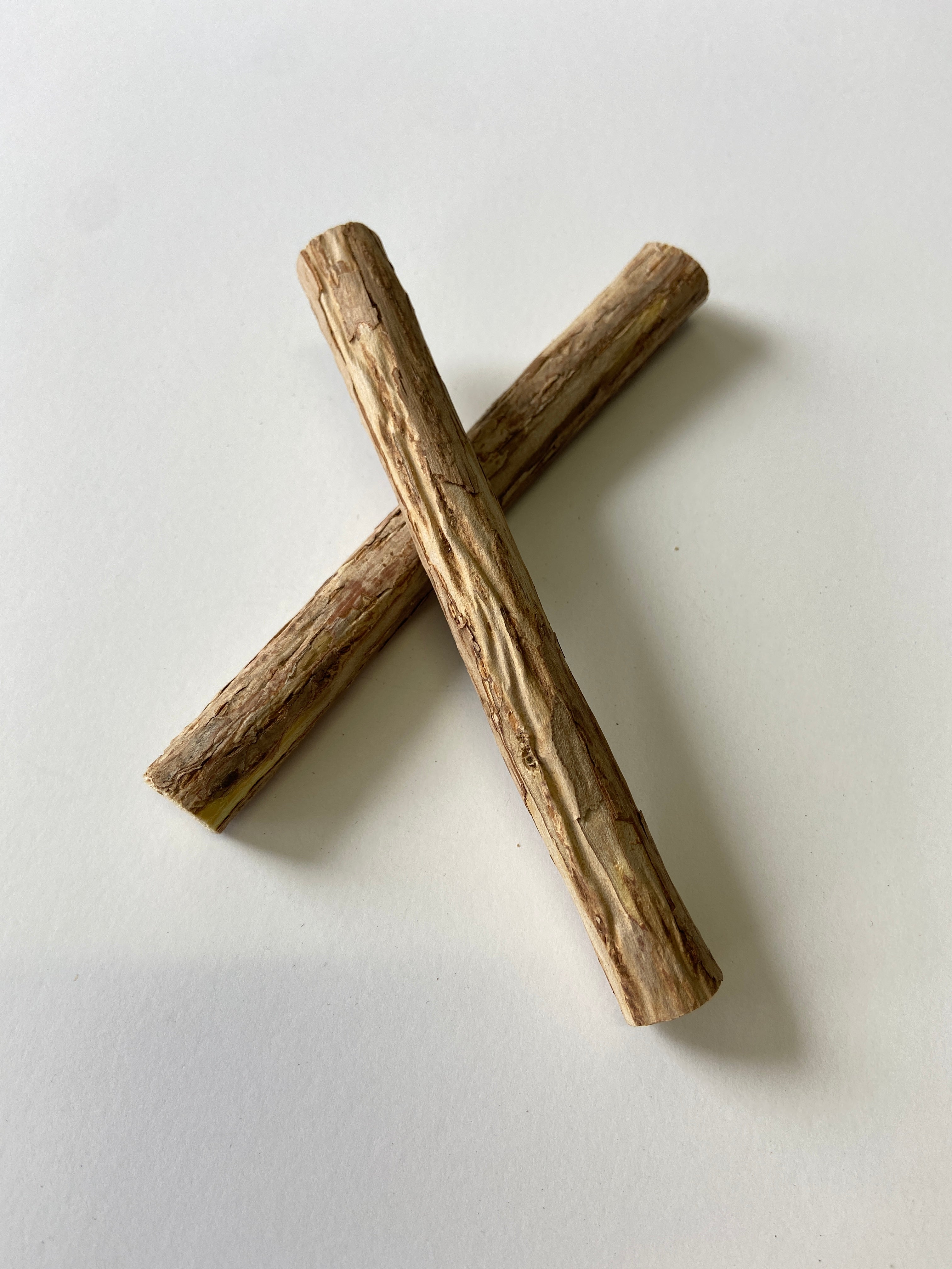Silvervine Sticks (cleaned) Price for pack of 2