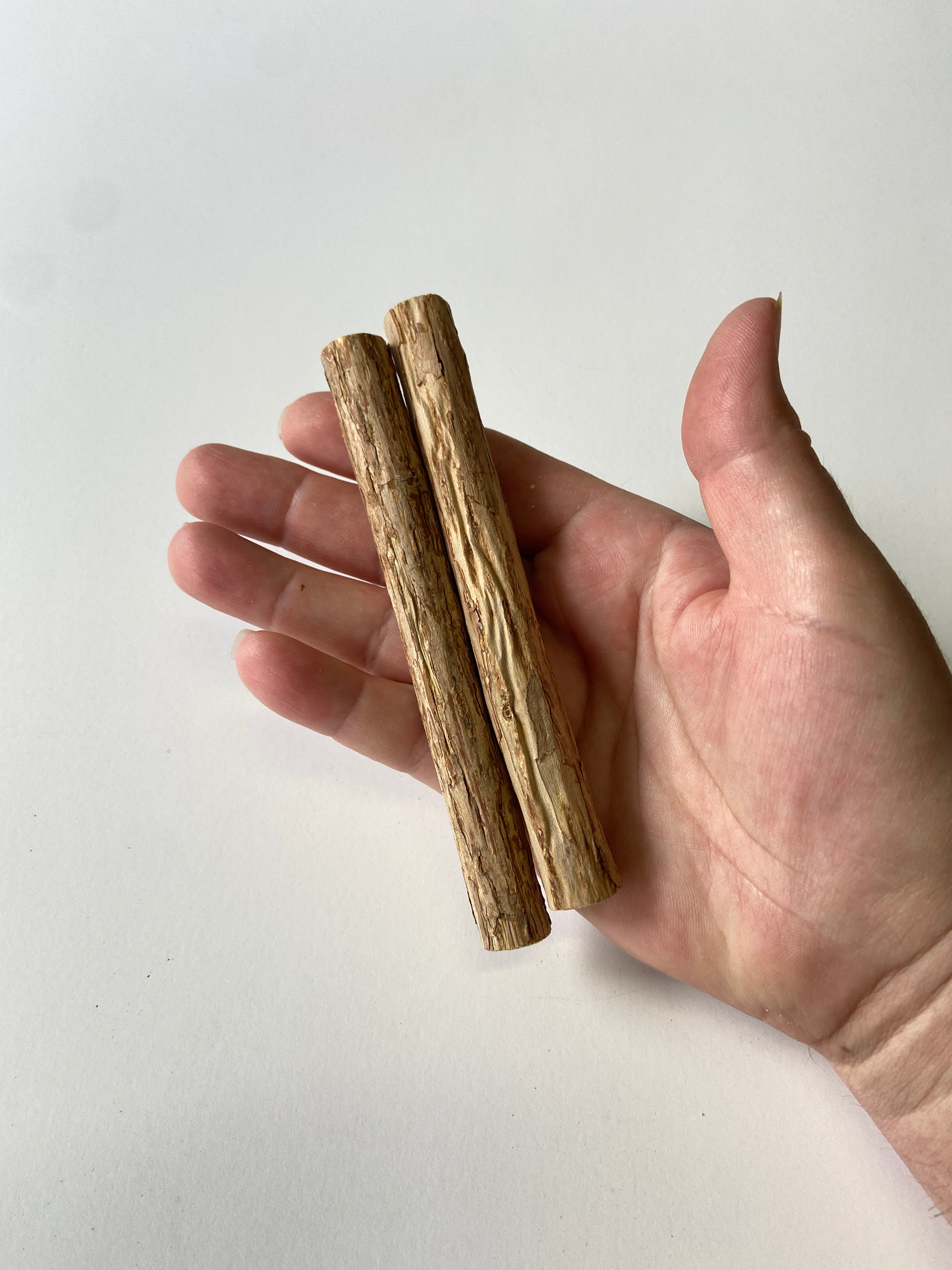 Silvervine Sticks (cleaned) Price for pack of 2